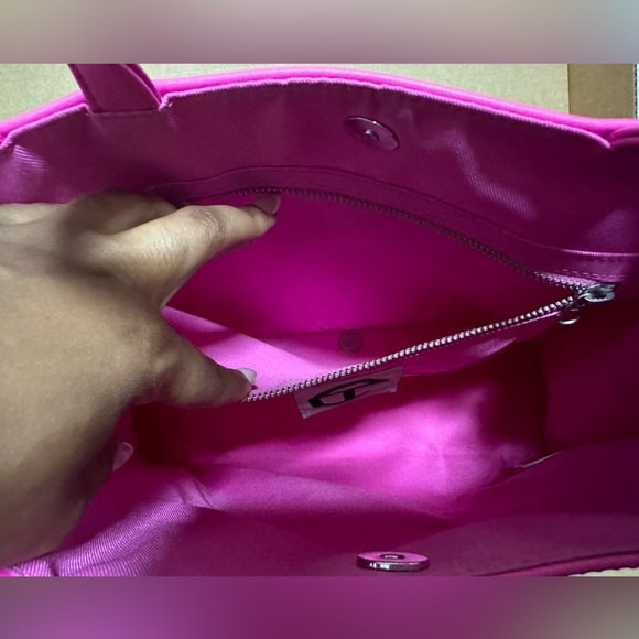 MEDIUM TELFAR BAG- AZALEA - Picture 4 of 5